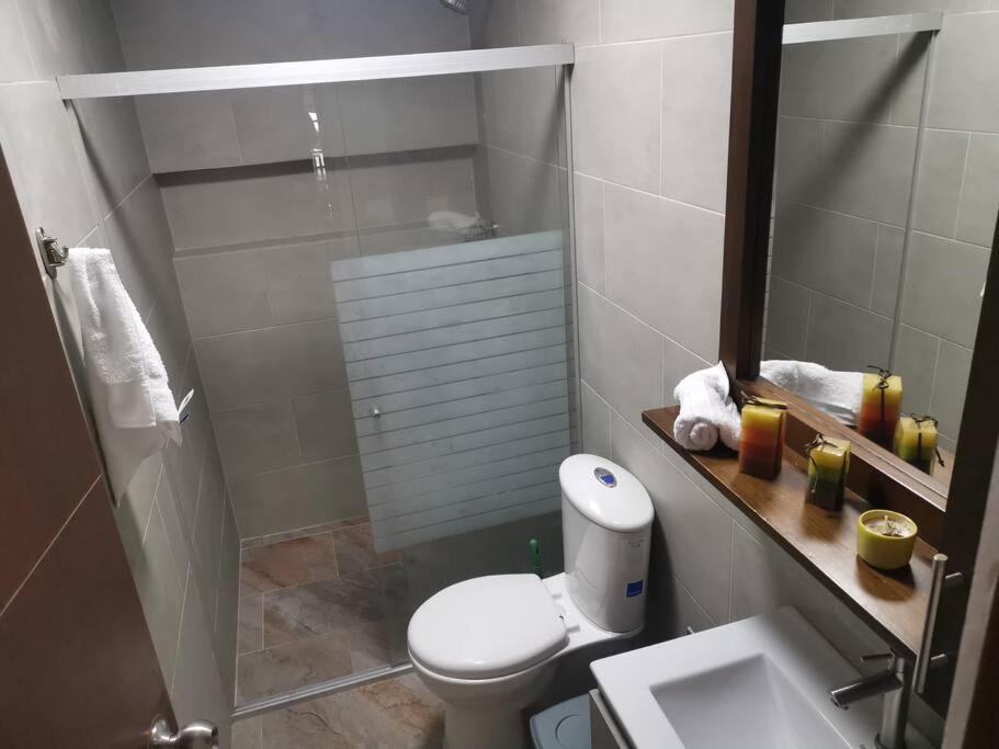 La Lunar Un Espacio Ideal Para Trabajar Y Conocer Medellín Extérieur photo