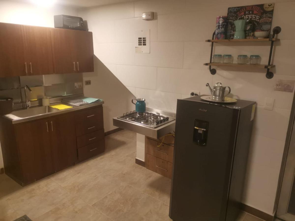 La Lunar Un Espacio Ideal Para Trabajar Y Conocer Medellín Extérieur photo